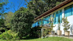 Casa com vista para as montanhas